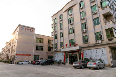 GUANGDONG YUHUA PLAYING CARDS CO.,LTD. خط إنتاج المصنع