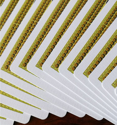 شراء بطاقات لعب مخصصة مع ورق ذهبي عالي الجودة ، تصميم مخصص ، و 310gsm ورق النواة السوداء للكوكر والألعاب online manufacture