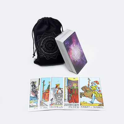 قام المصنع بطباعة mazo de tarot para Principiantes بطباعة مخصصة أنيقة على شكل مخمل ملفوف على سطح التارو